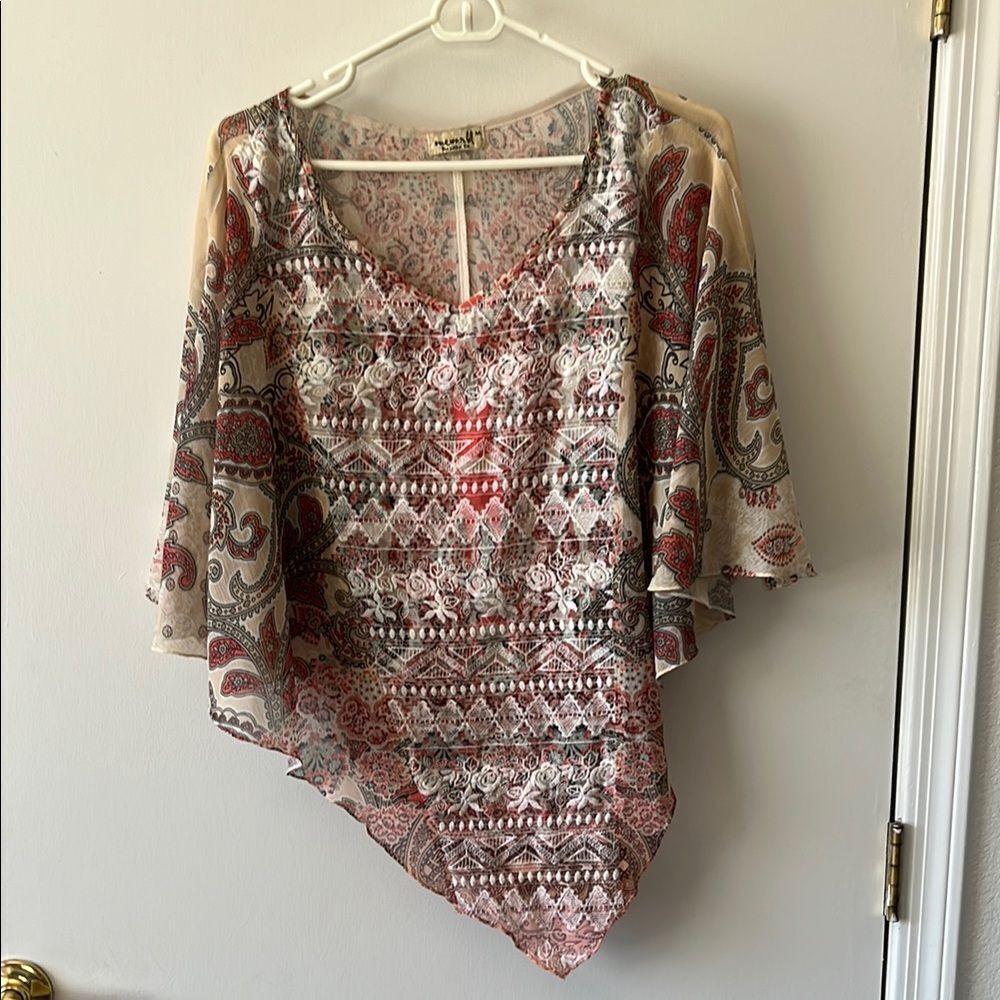 ONE WORLD Paisley Print Pancho Over Blouse Size M Gently used